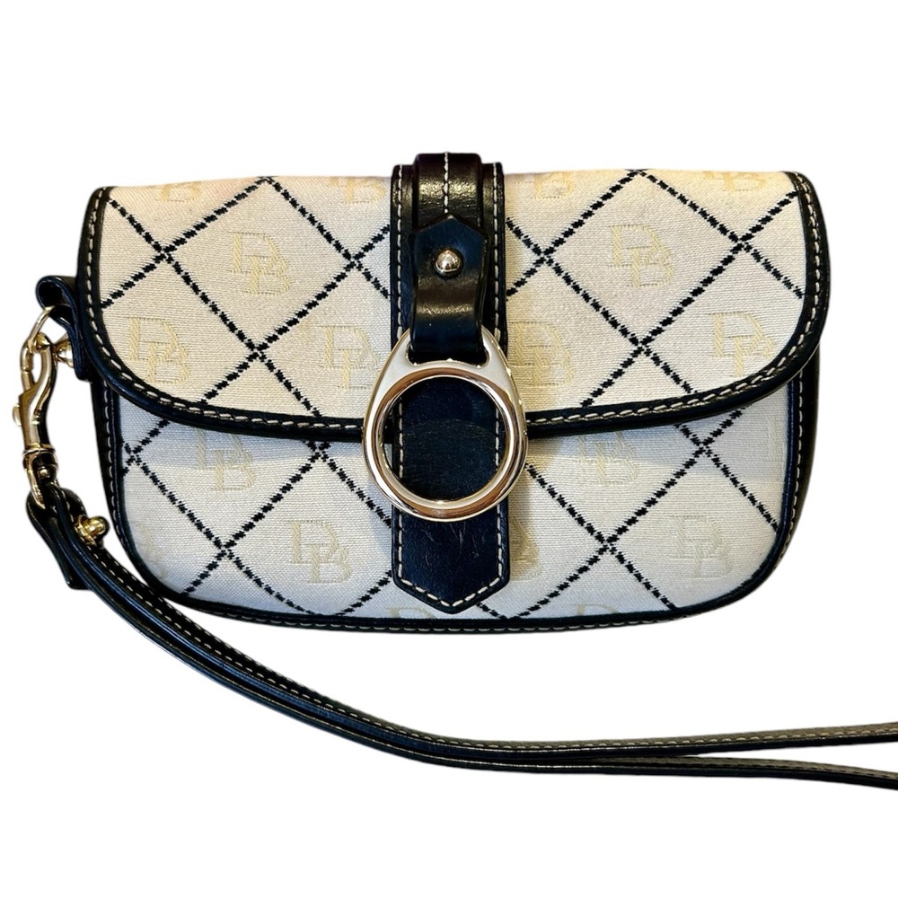 Dooney & Bourke Signature Wristlet Pouch, Black/White
